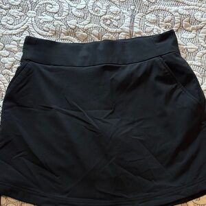 Elegant Black Women's athletic skirt l, size M